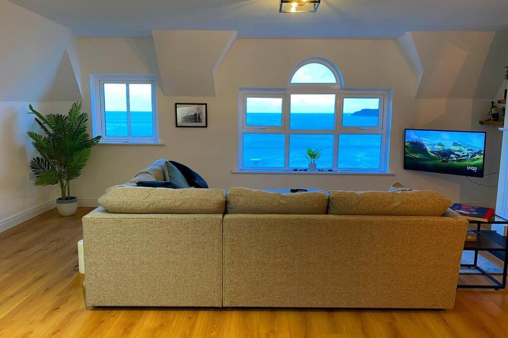 Sound Of The Sea - Penthouse In Portrush Exterior foto