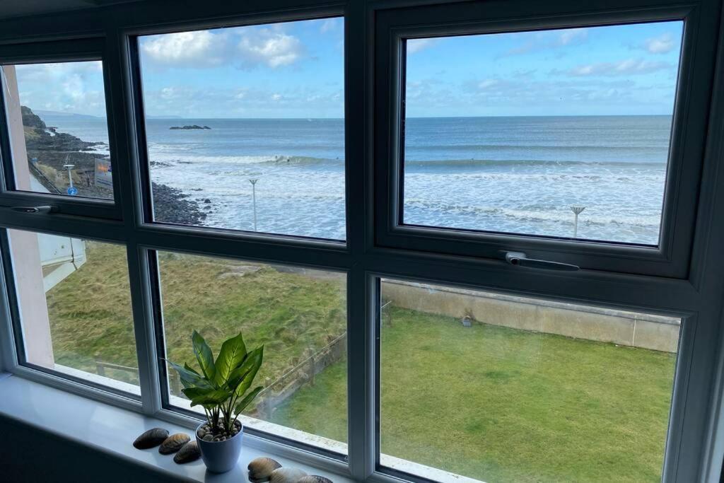 Sound Of The Sea - Penthouse In Portrush Exterior foto